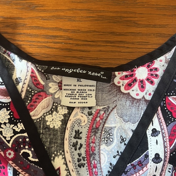 Extra large scrub top - Picture 2 of 3